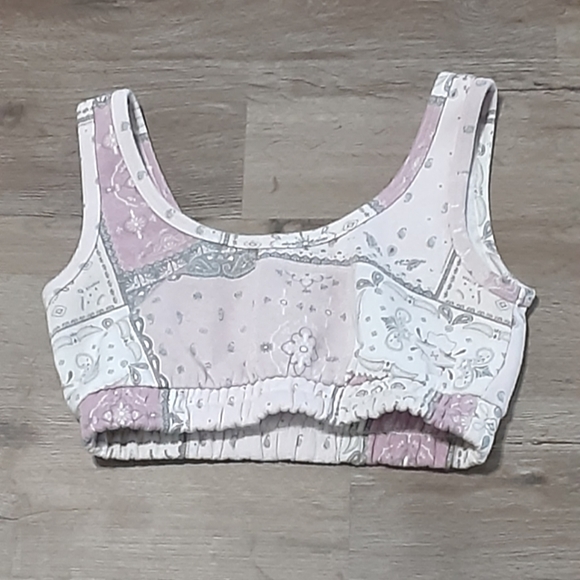 Forever 21 bandana croptop - Picture 1 of 2